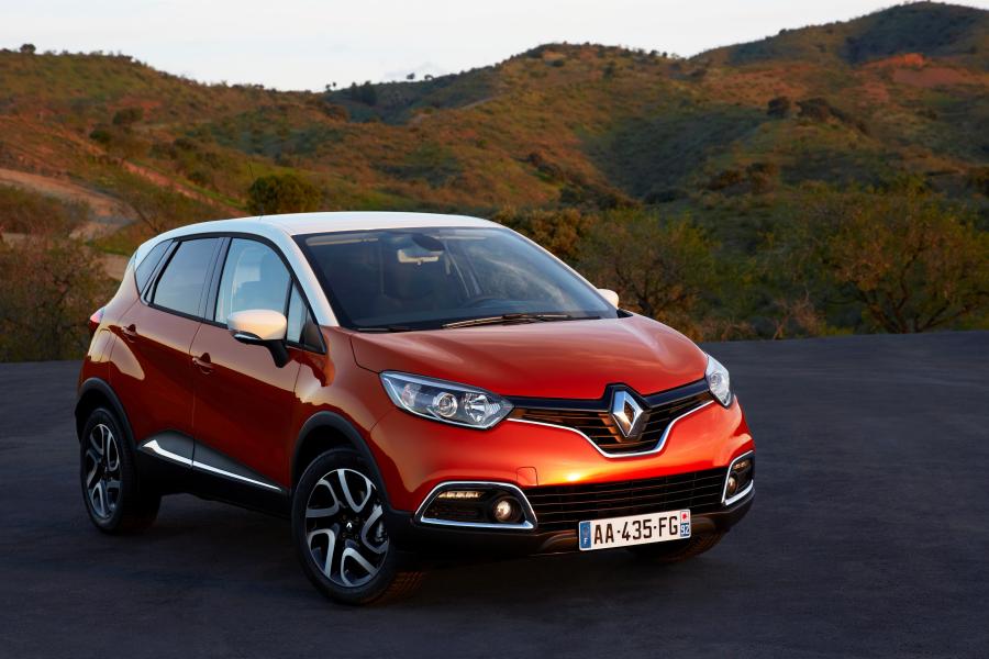 Renault Captur 2013 года  (фото 1 из 26)